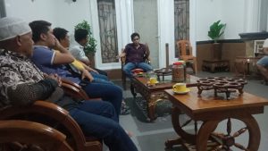 Erwin Burase Bantu Pembangunan Awal Masjid Apung Al Mulk dan Jembatan di Bantaya