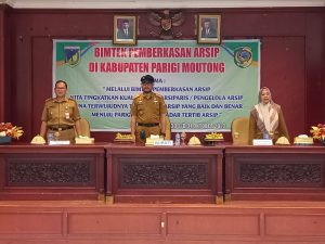 Sekda Buka Kegiatan Bimtek Pemberkasan Arsip di Kabupaten Parigi Moutong