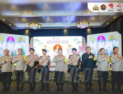 Kapolri Berikan Penghargaan KPLB kepada Personel Satgas Operasi Damai Cartenz