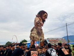 Pawai Ogoh-Ogoh Meriah di Parigi Moutong Sambut Hari Raya Nyepi