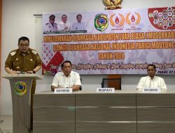 Pj Bupati Parimo, Ricard Arnaldo saat membuka Musorkablub KONI di Hotel New Oktaria Parigi