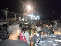 9.083 Warga Pulau Tagulandang Di Evakuasi :301 KK Di Relokasi Ke Bolsel