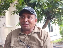 Nelson Salurkan Bantuan Benih Padi dan Alsintan untuk Poktan di Parimo