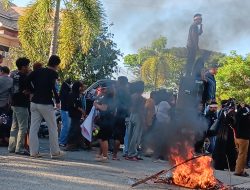 Diduga Tidak Fair Dan Objektif Mengambil Putusan KPU Parigi Moutong Diserbu BRK