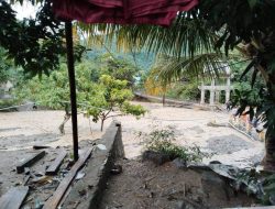 Banjir Di Kecamatan Palasa : Tiga Dusun KAT Terisolir