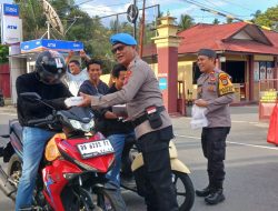 Ramadhan Berkah, Polres Parimo dan Wartawan Berbagi Takjil Gratis