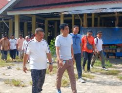 Erwin Burase Perintahkan DLH Parigi Moutong Angkut Sampah di Pasar Central Tagunu