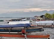 Empat Hari Laut Mengamuk di Teluk Tomini, Ratusan Nelayan Bantaya Terancam Tak Bisa Nafkahi Keluarga Jelang Lebaran
