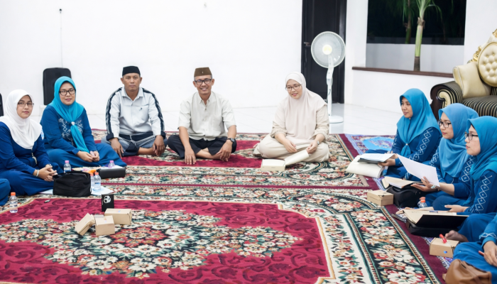 Pemda Pohuwato Tuntaskan Khatam Al-Qur’an di Tiga Rumah Jabatan pada Malam ke-16 Ramadan