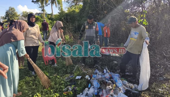 Sinergi Camat, TNI dan Polri, Kerja Bakti Massal Warnai HUT ke-18 Parigi Tengah