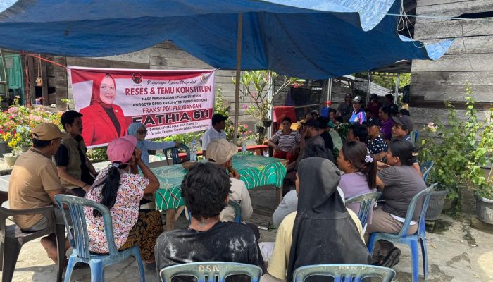 Fathia Gelar Reses Maraton di Dapil 2, Serap Aspirasi hingga Salurkan Bantuan untuk Lansia