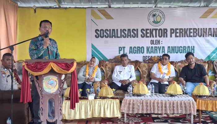 Kades Posona Tolak Tambang di Hadapan Bupati Parigi Moutong: “Biarkan Emas Tetap di Bawah Tanah, Kami Pilih Bertani”